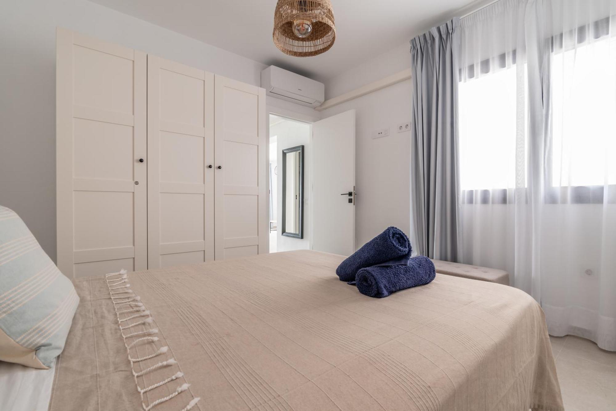 Seascape Heated Pool, Air-Con, View, Adult Only Apartment Corralejo Exterior photo