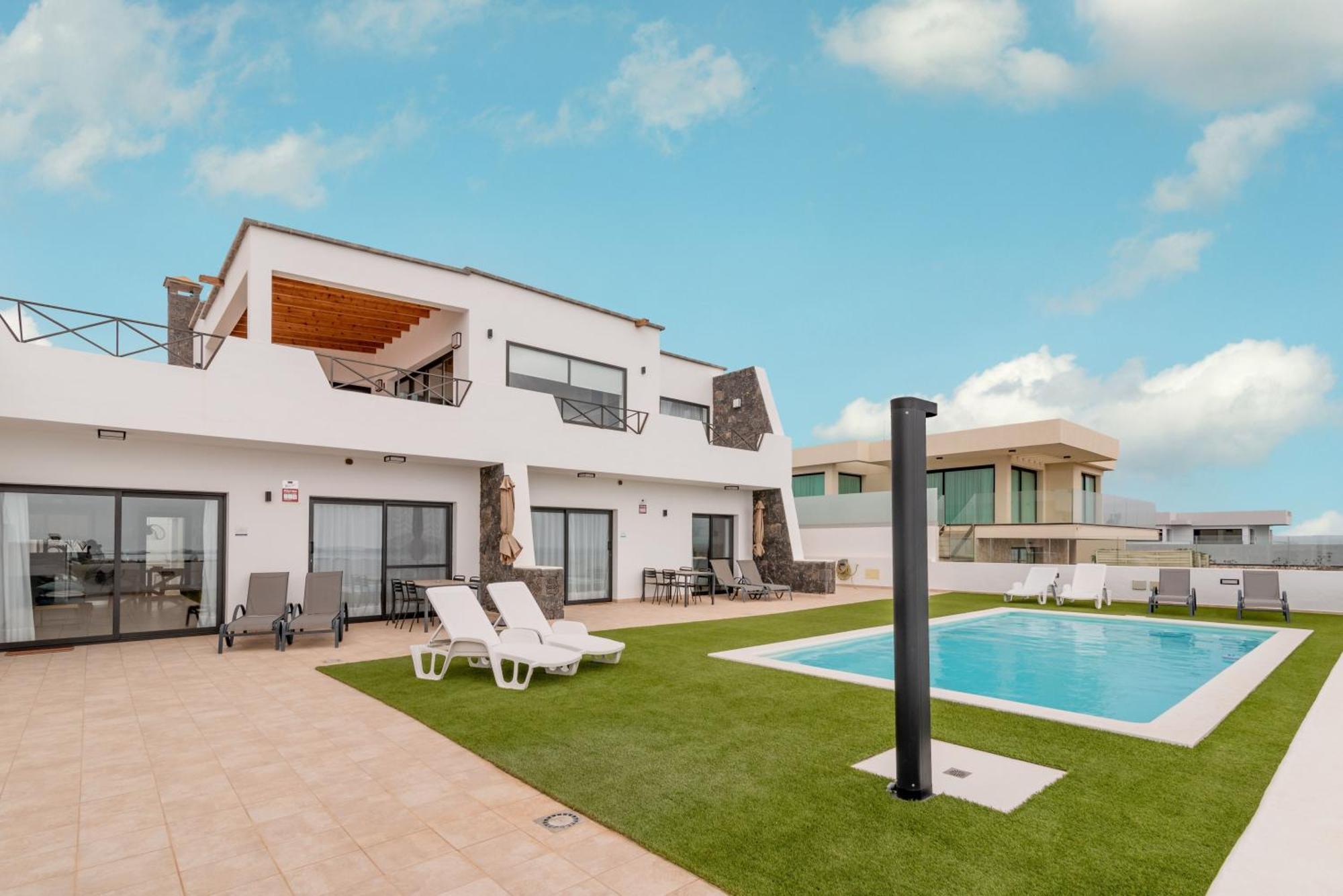 Seascape Heated Pool, Air-Con, View, Adult Only Apartment Corralejo Exterior photo