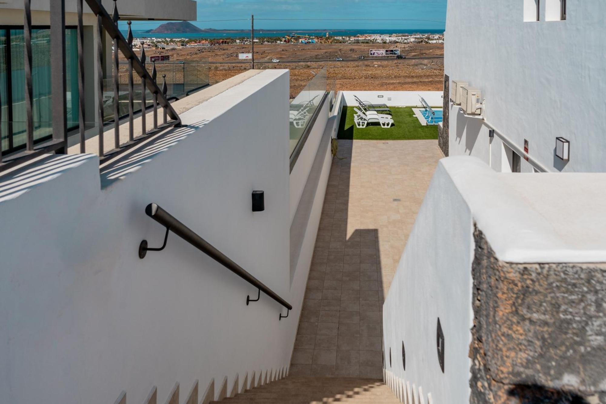 Seascape Heated Pool, Air-Con, View, Adult Only Apartment Corralejo Exterior photo